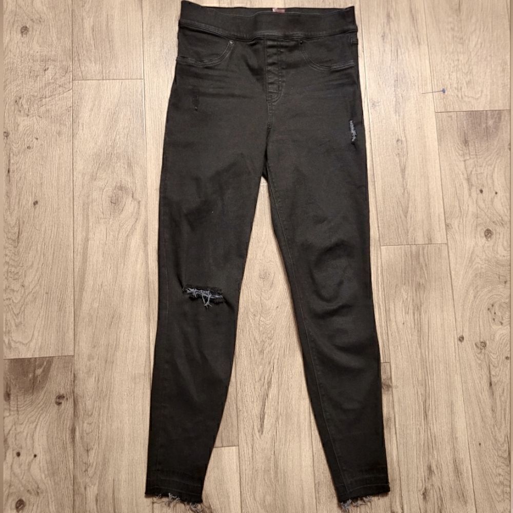 SPANX Distressed Destroyed Pull On Jegging Denim Jean Pant Black Size M